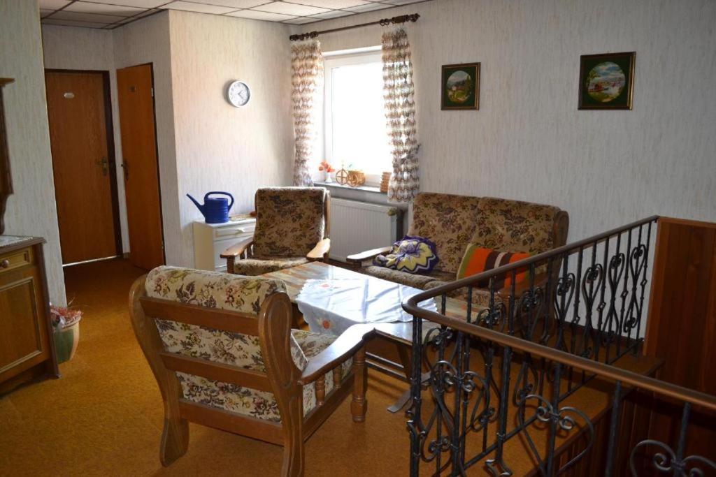 Birkengaststaette Hotel Wittmund Buitenkant foto