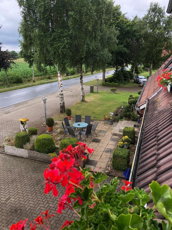 Birkengaststaette Hotel Wittmund Buitenkant foto